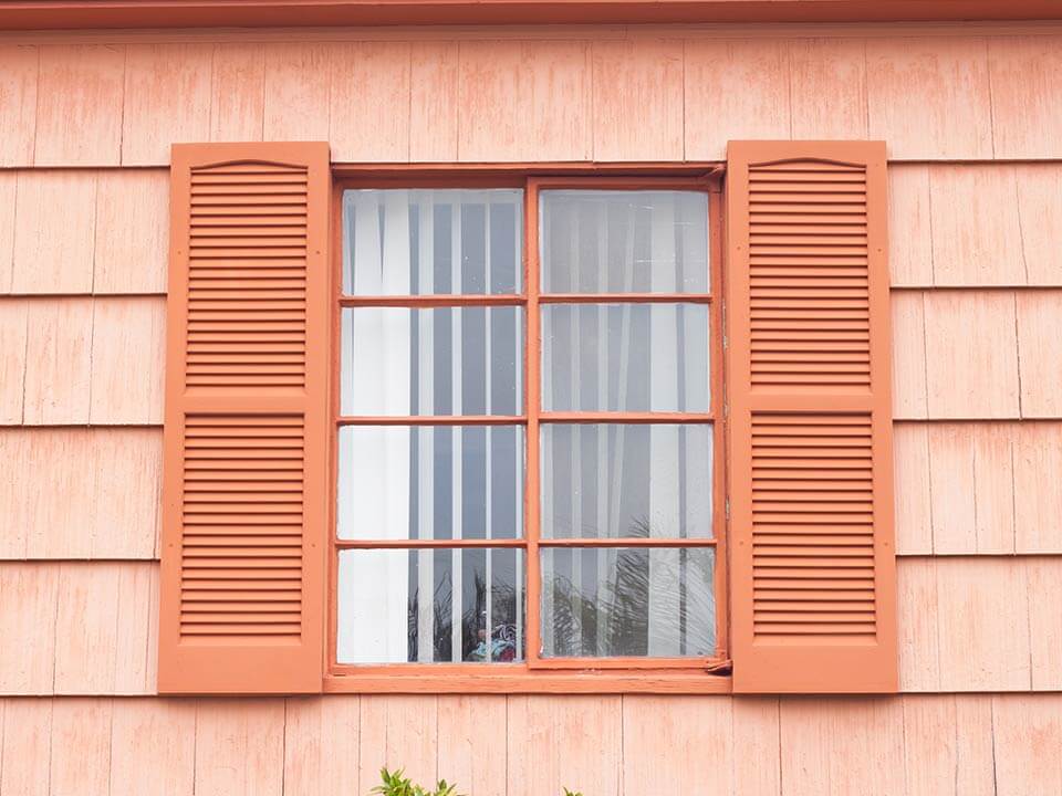 Rexer Fensterbau – Klappläden 1